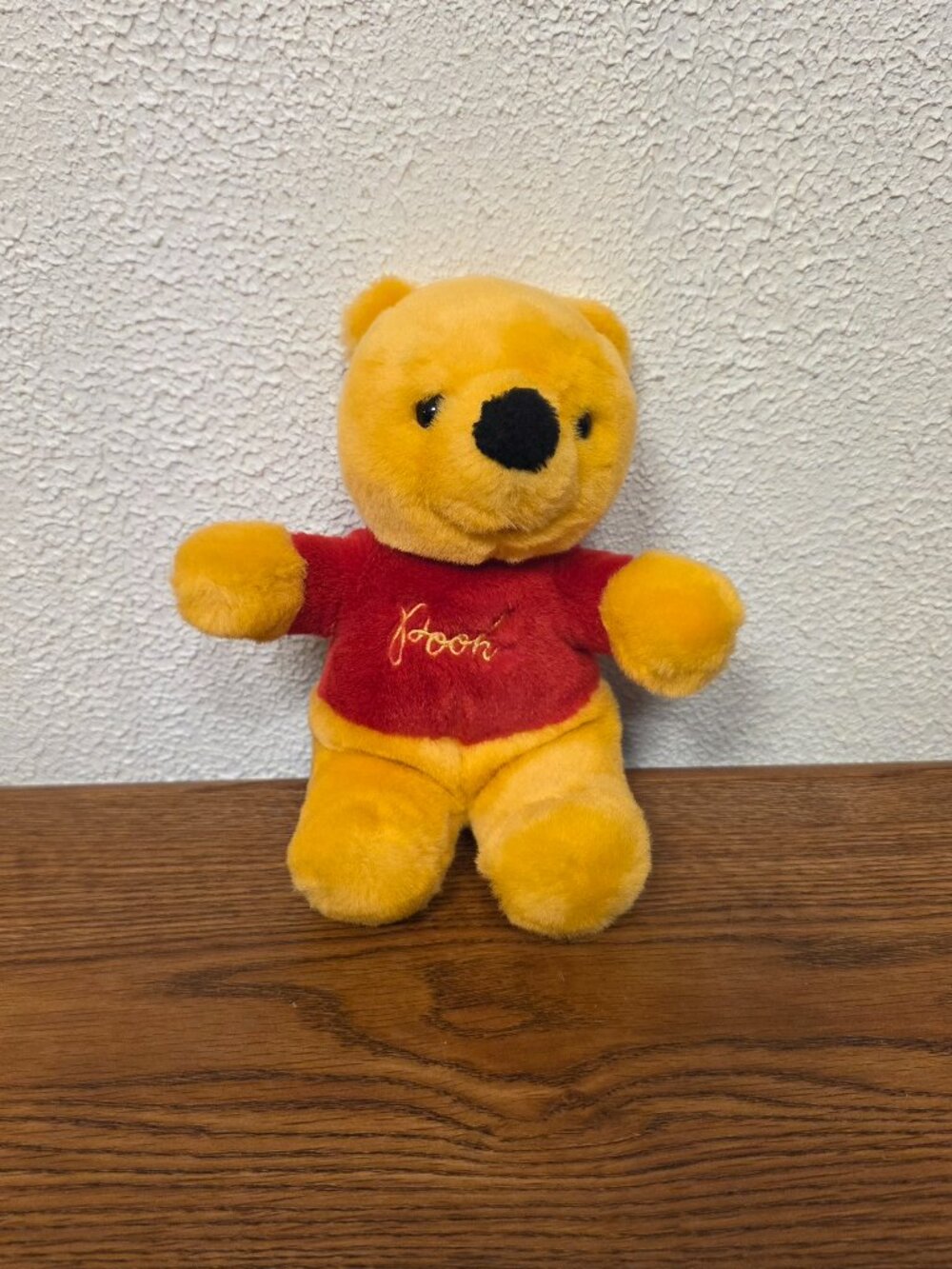 Vintage Plush Walt Disney Winnie the Pooh 9" Stuffed Animal by Sears